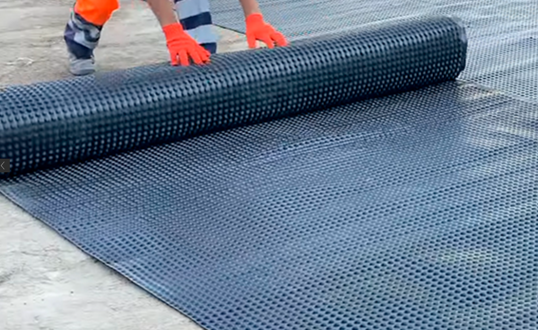 Шиповидна мембрана для захисту бетону від вологи