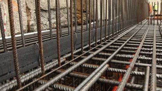 Комбинированная гидрошпонка KAB для герметизации рабочих швов бетона