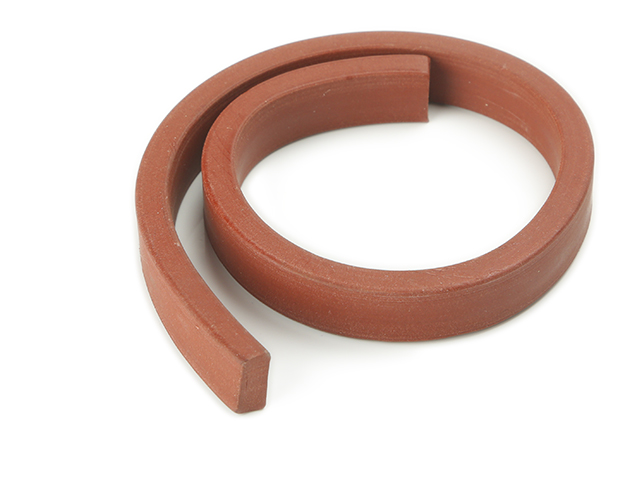 Шнур бентонітовий 15х25 мм для гідроізоляції та герметизації робочих швів, 5м.п.