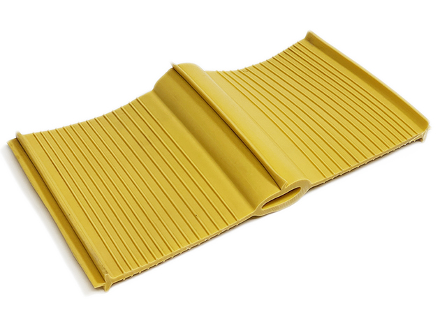 Внутренняя гидрошпонка ВД 320 мм ПВХ для деформационных швов желтая, 20 метров